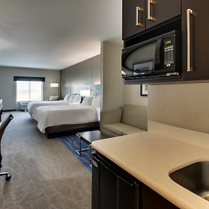 Suite Two Queen Beds